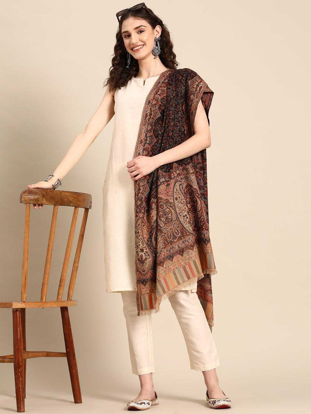 Women Woven Design Dual tone Kashmiri Stole