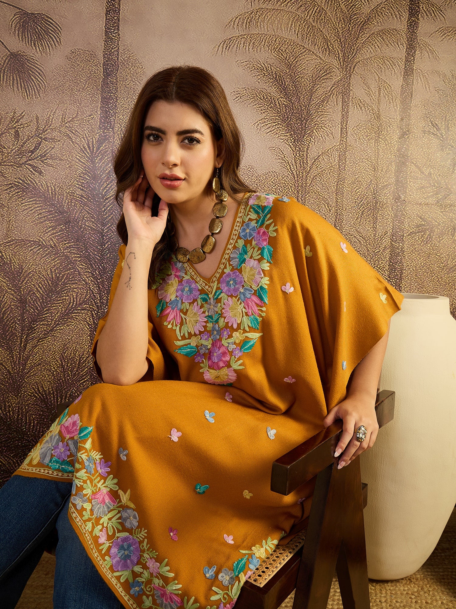 Mehr Kashmiri Embroidery Kaftan Kurta