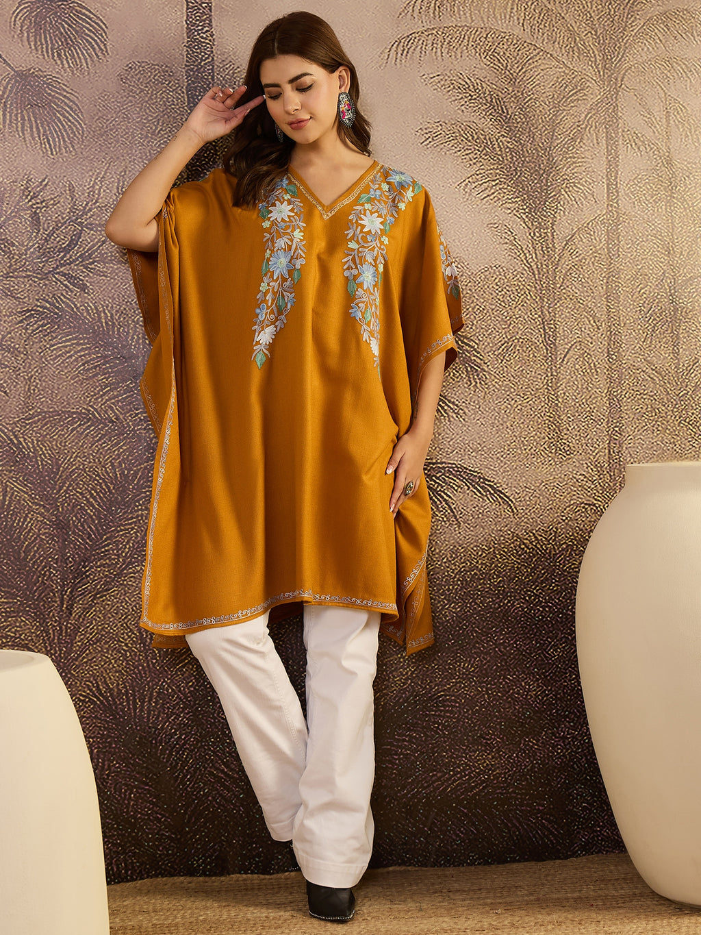 Ruhani Kashmiri Embroidery Kaftan Kurta