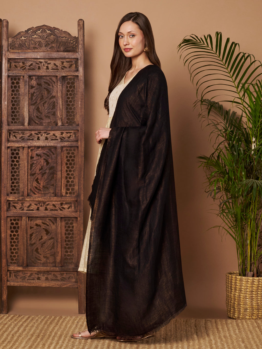 Zari Reversible Stole - Black