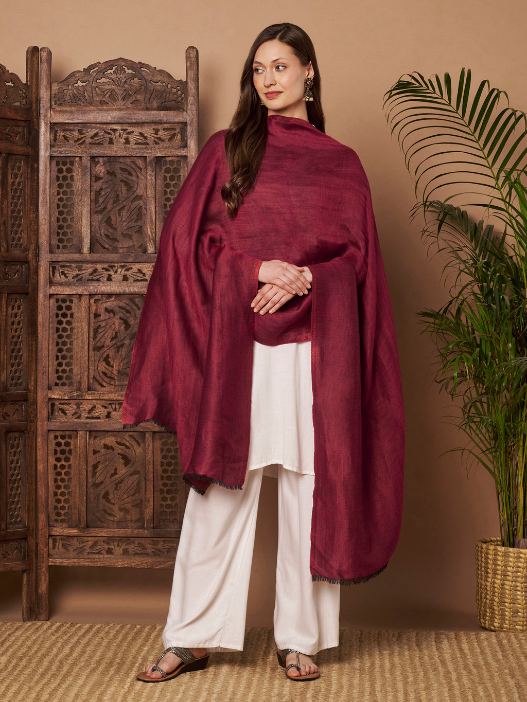 Zari Solid Reversible Stole - Maroon