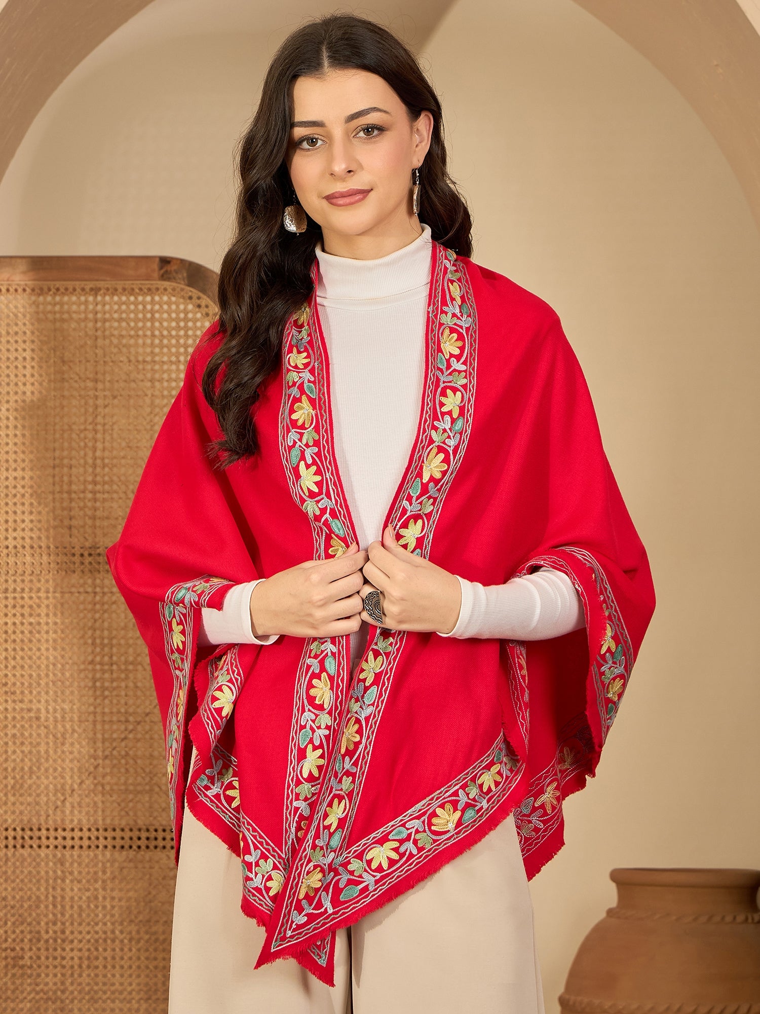 Women Red Floral Aari Embroidered Kashmiri Pheran Top