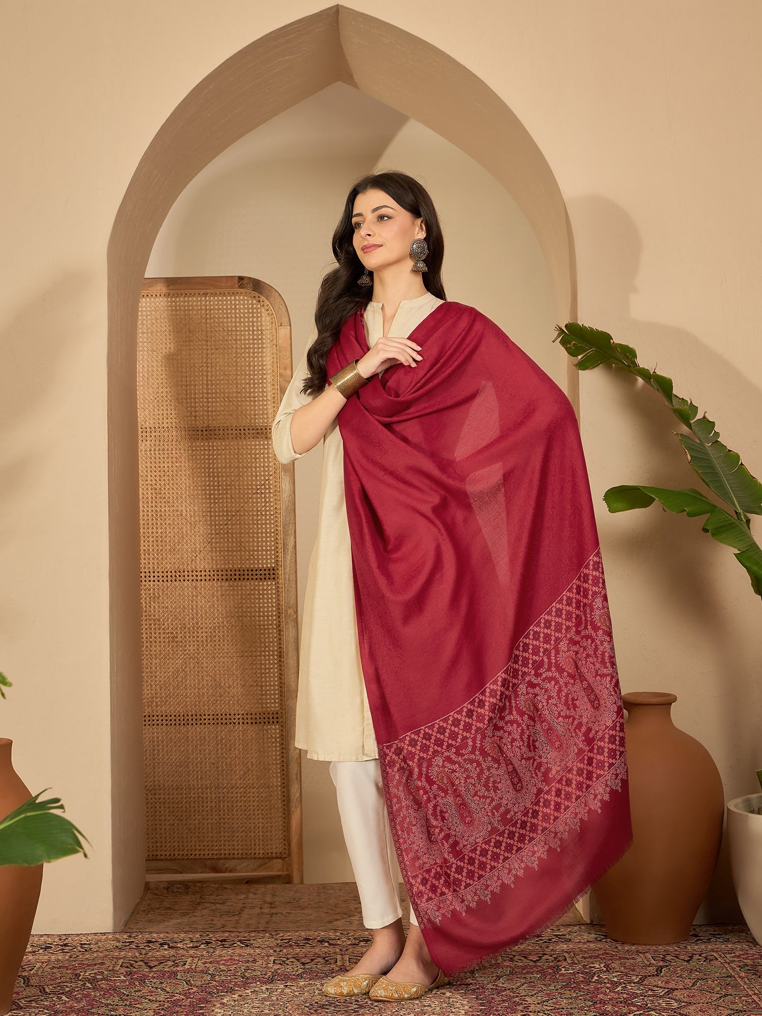 Women Red Woollen Kashmiri Kaani Weave Shawl