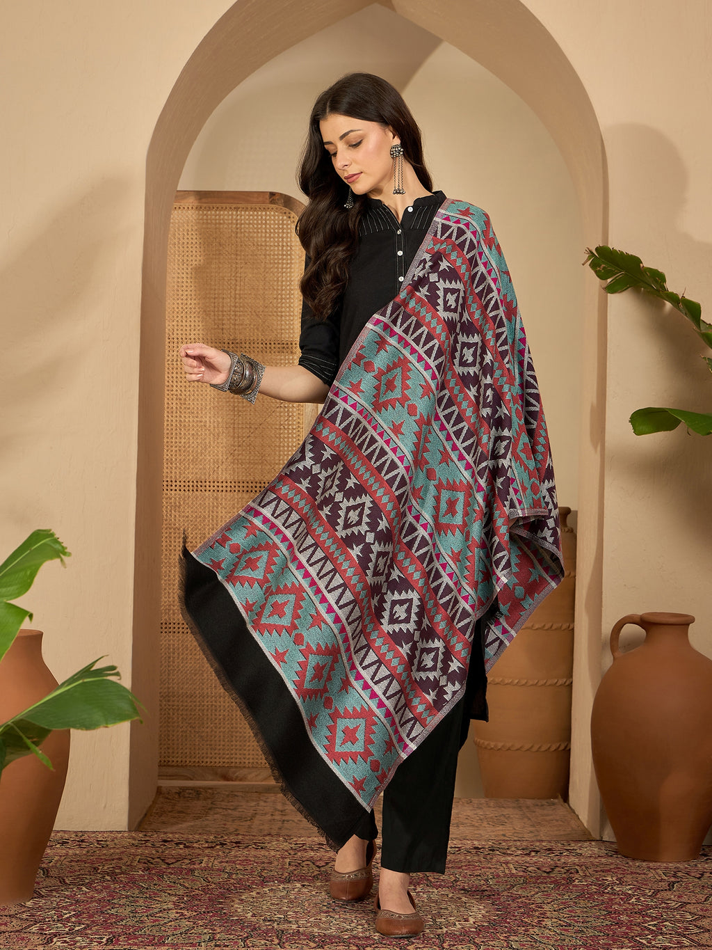 Women Multicoloured Woven Design Geometric Stole