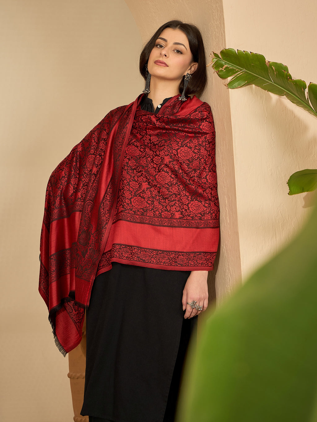 Women Red Black Kashmiri Kaani Weave Stole