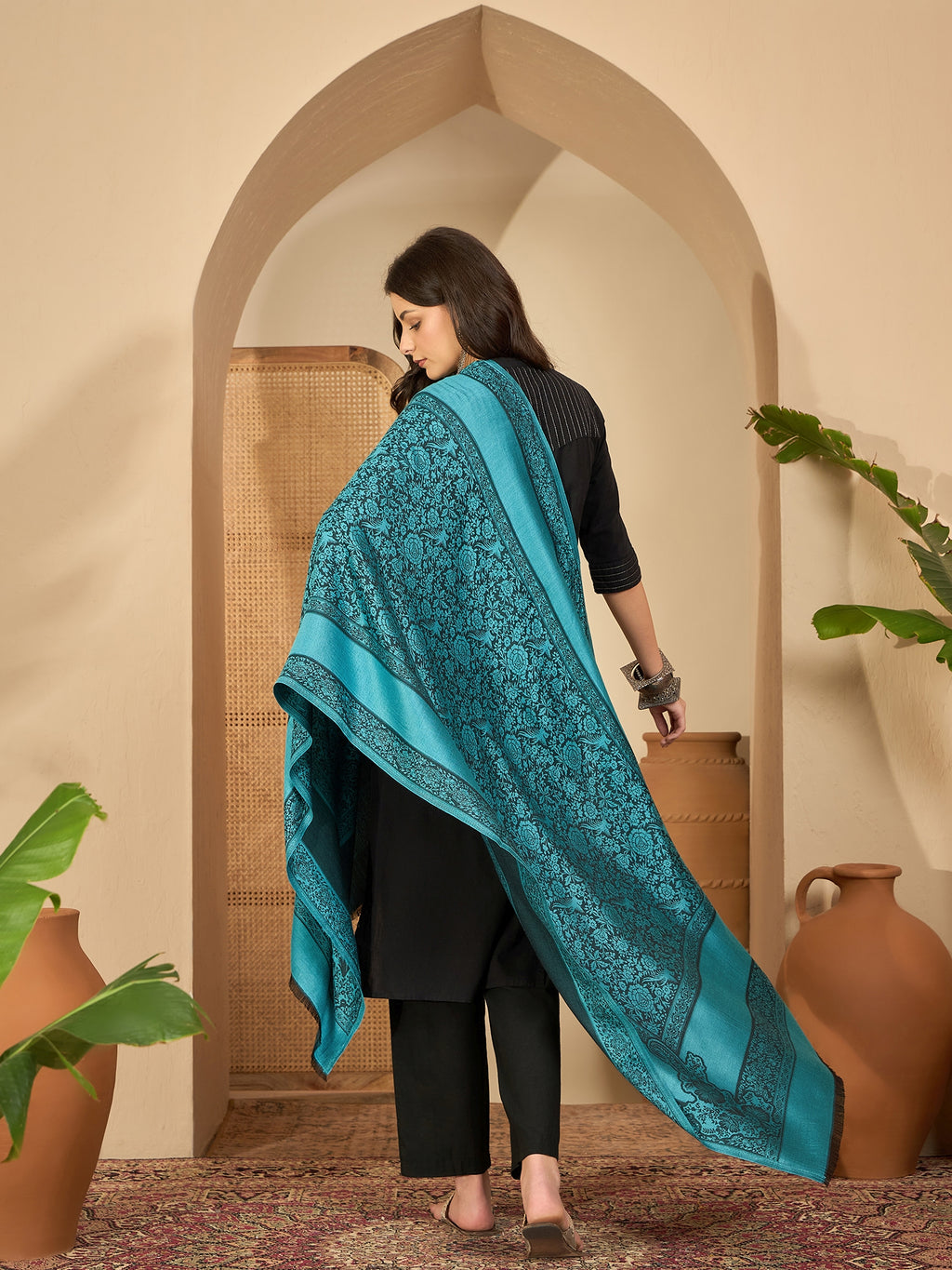 Women Ferozi Black Woollen Kashmiri Kaani Weave Stole