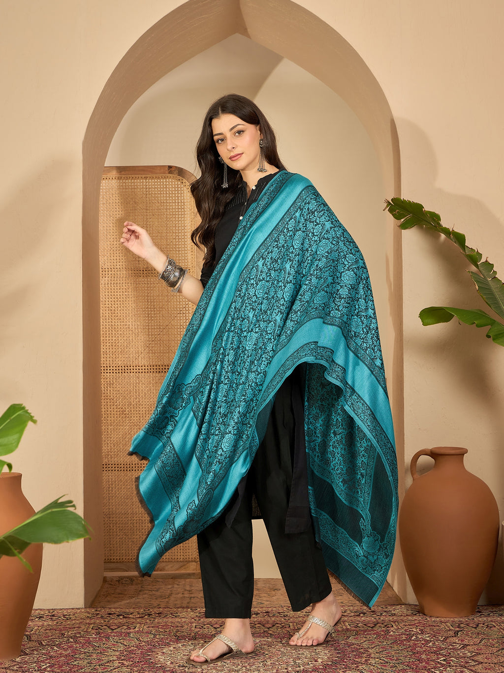 Women Ferozi Black Kashmiri Kaani Weave Stole