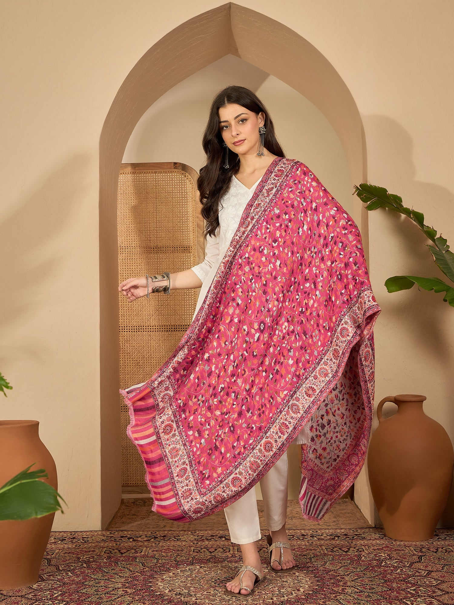 Women Pink White Reversible Kashmiri Kaani Weave Stole