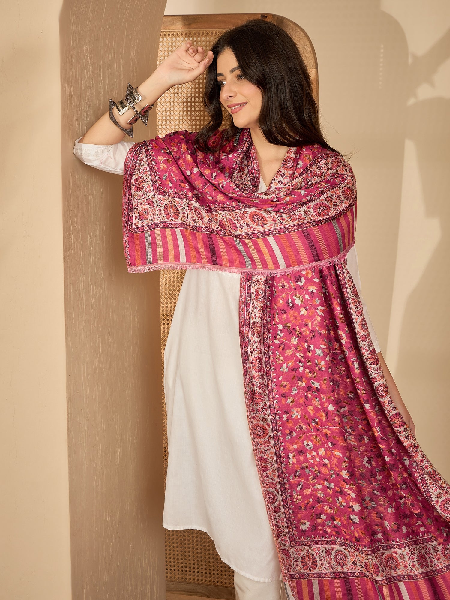 Women Pink White Reversible Kashmiri Kaani Weave Stole
