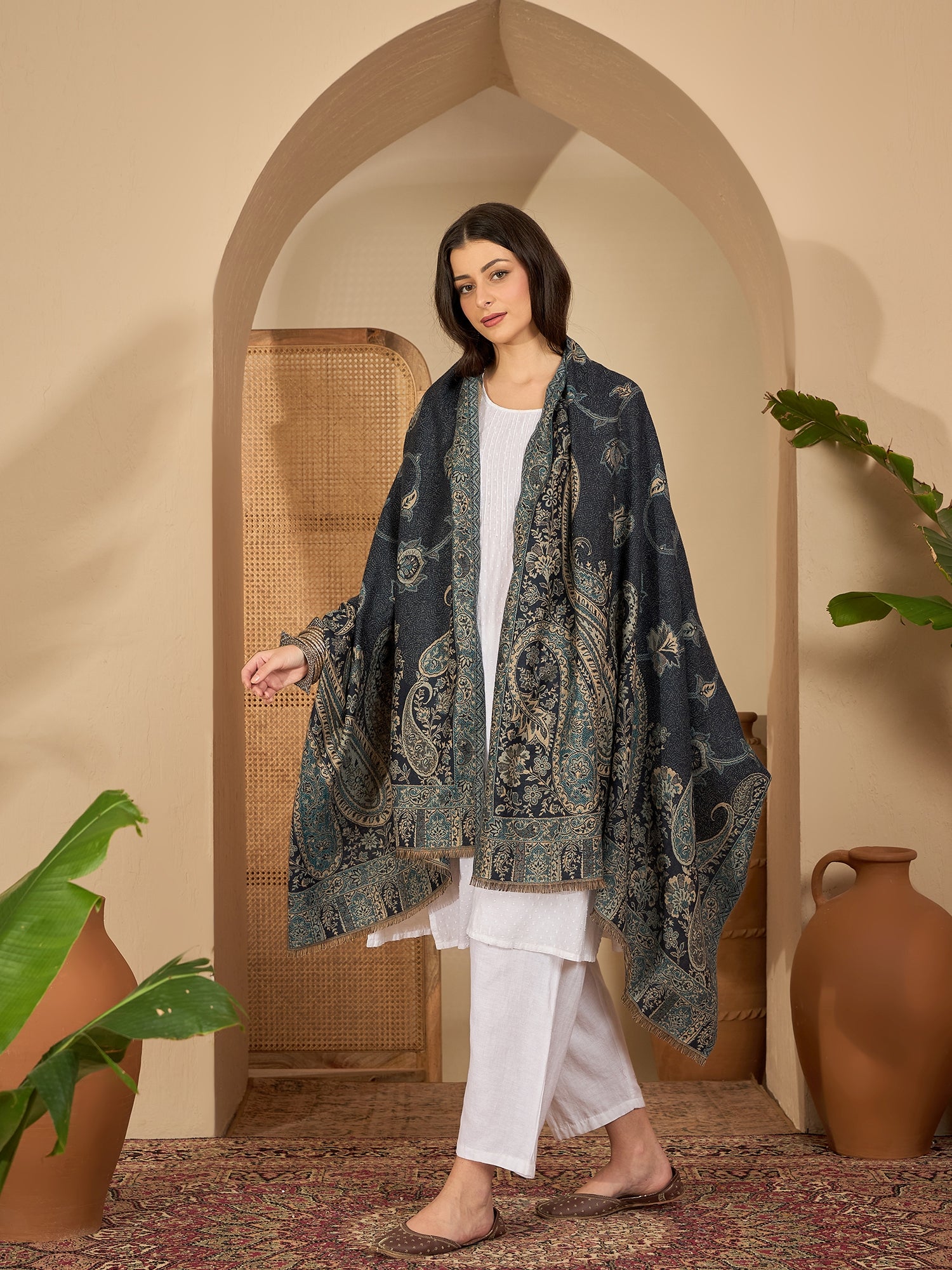 Women Blue Kashmiri Kaani Weave Shawl
