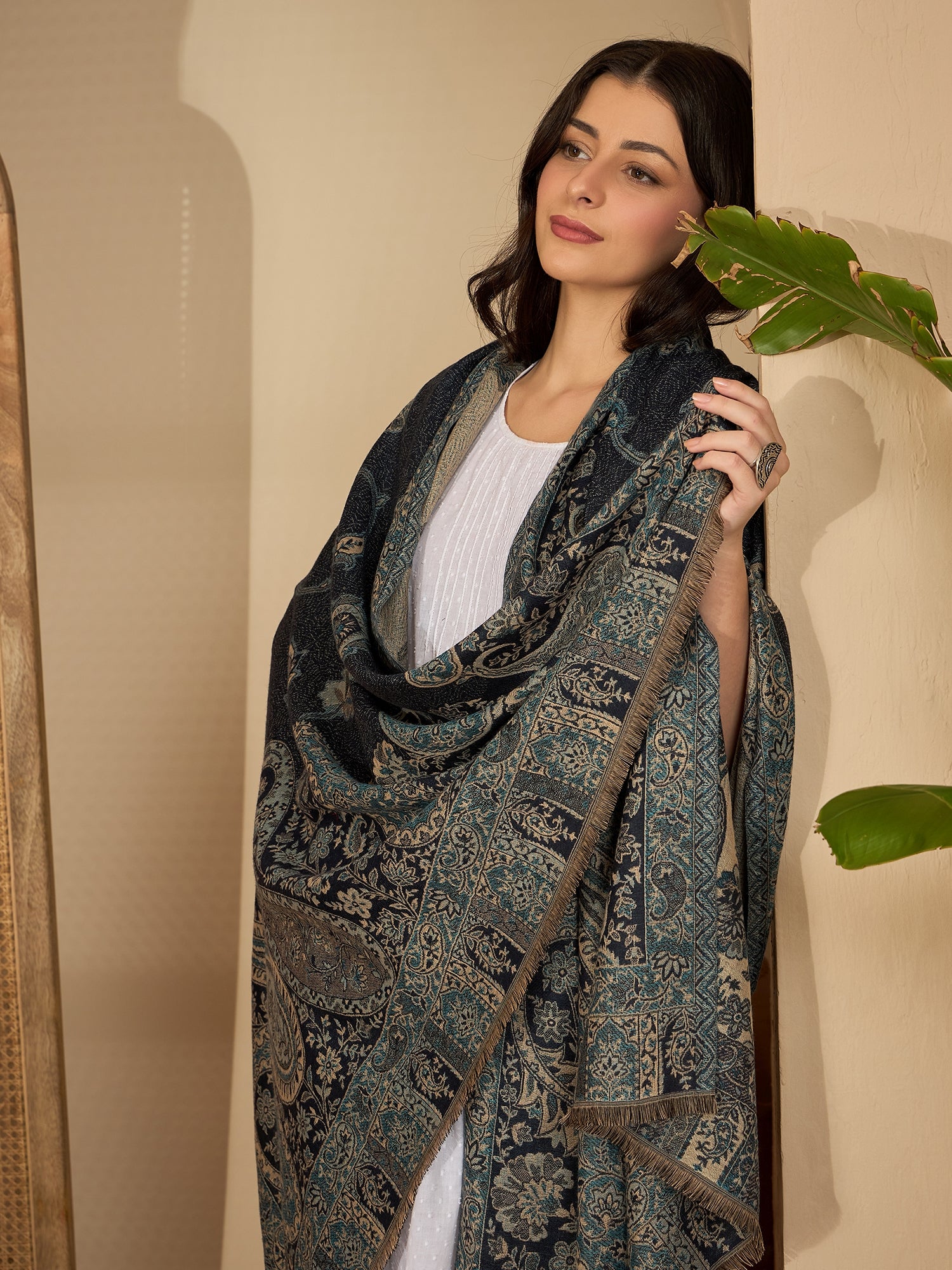 Women Blue Kashmiri Kaani Weave Shawl