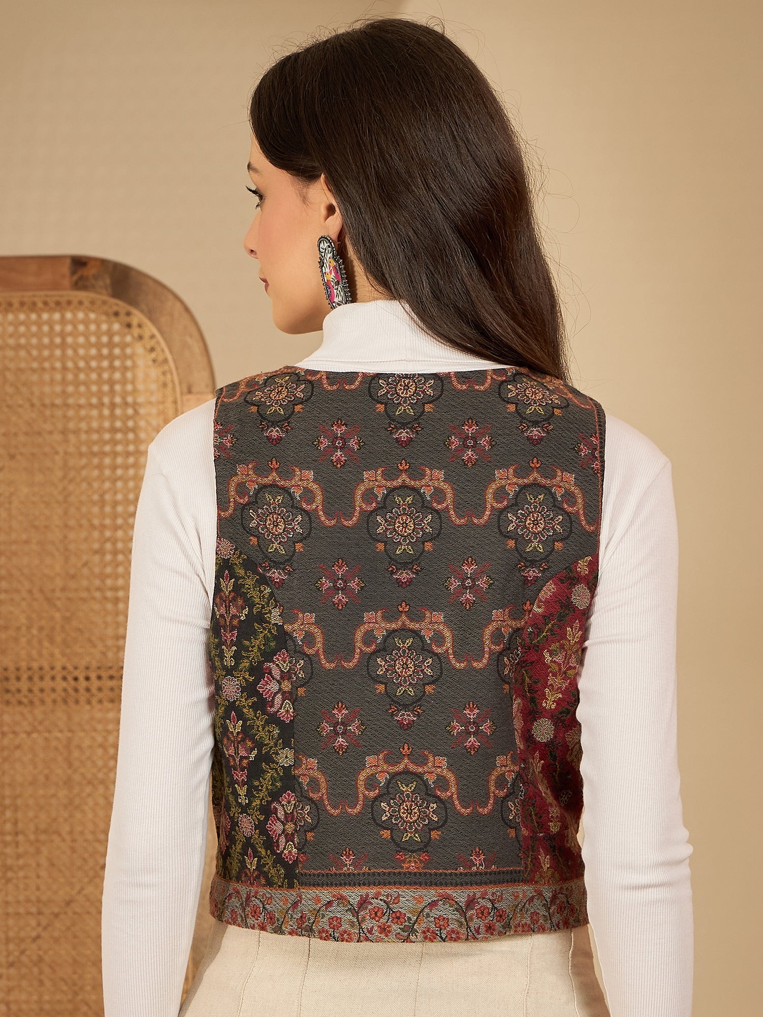 Triveni | Women Tricolor Waistcoat