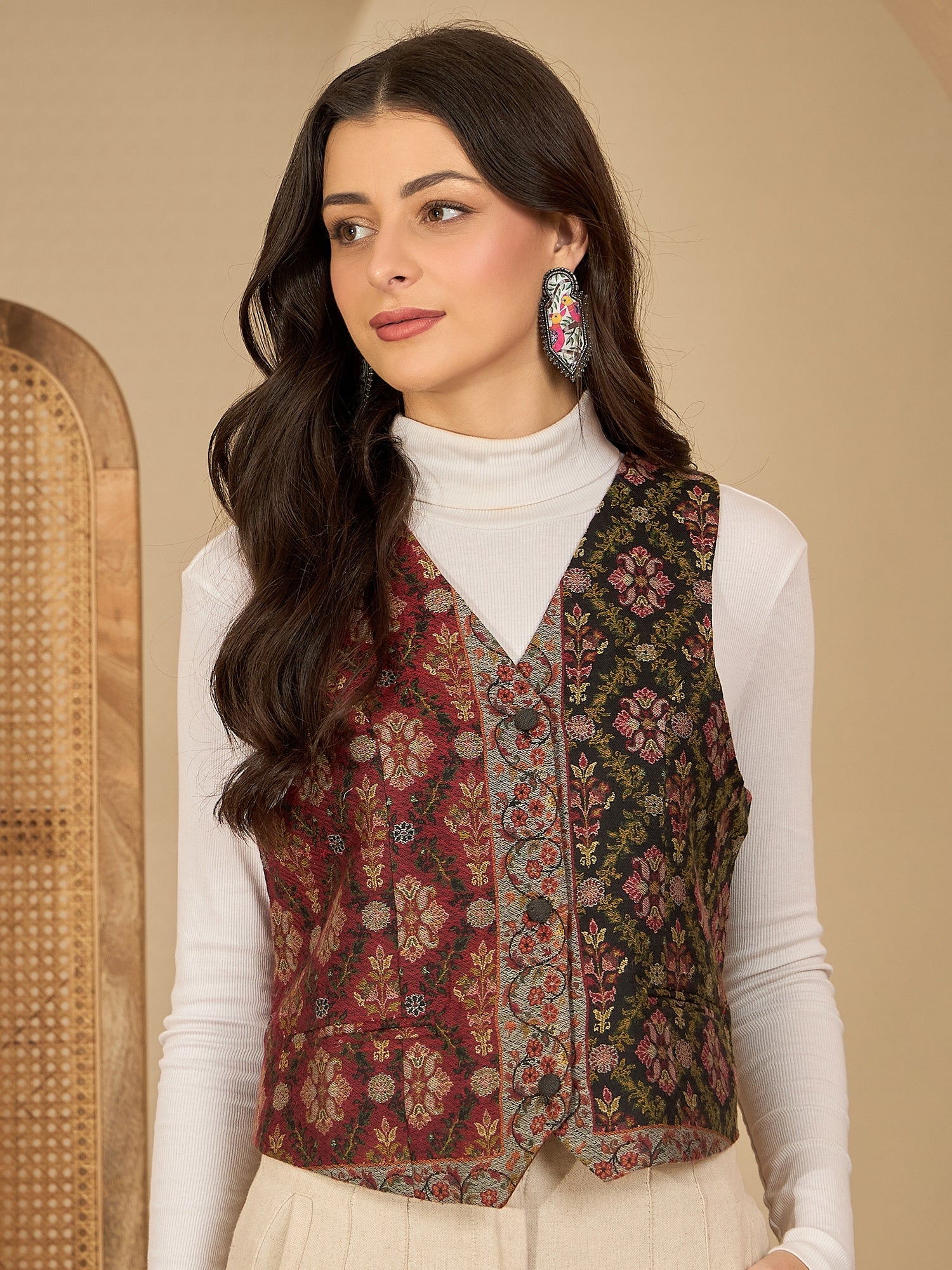 Triveni | Women Tricolor Waistcoat