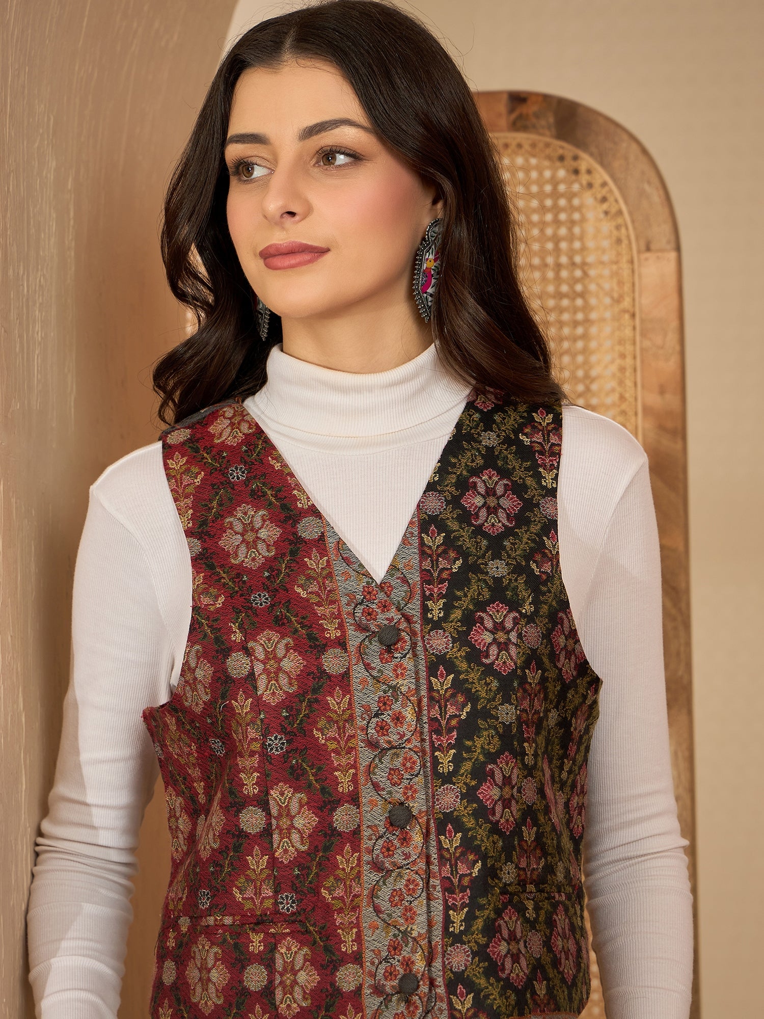 Triveni | Women Tricolor Waistcoat