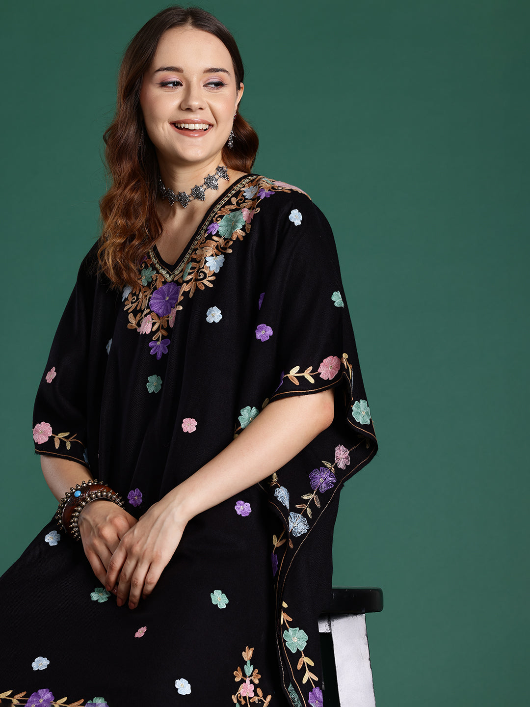 Women Black Floral Aari Embroidered Thread Work Kashmiri Pheran - Signet Scraves