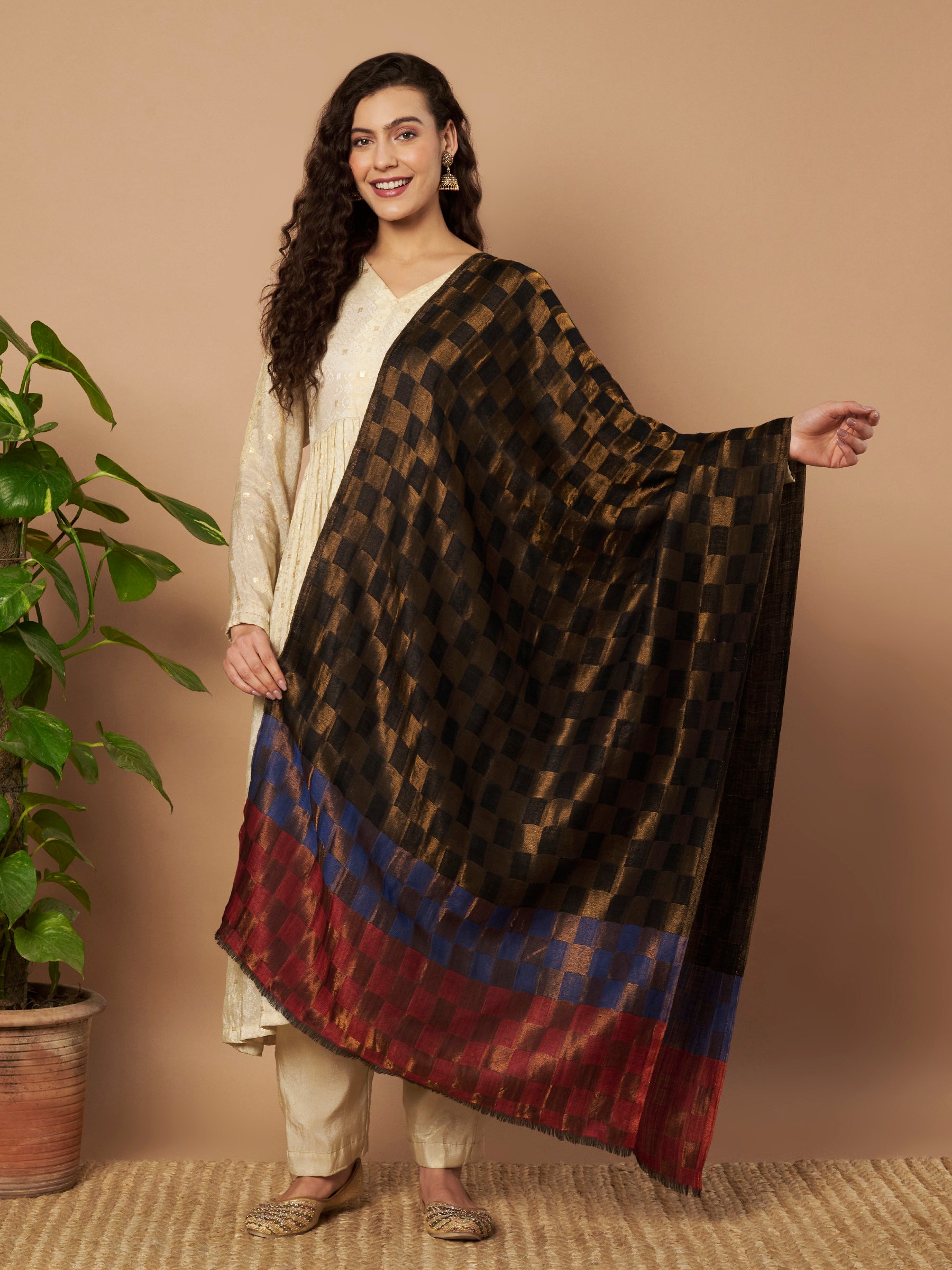 Zari Geometric Reversible Stole