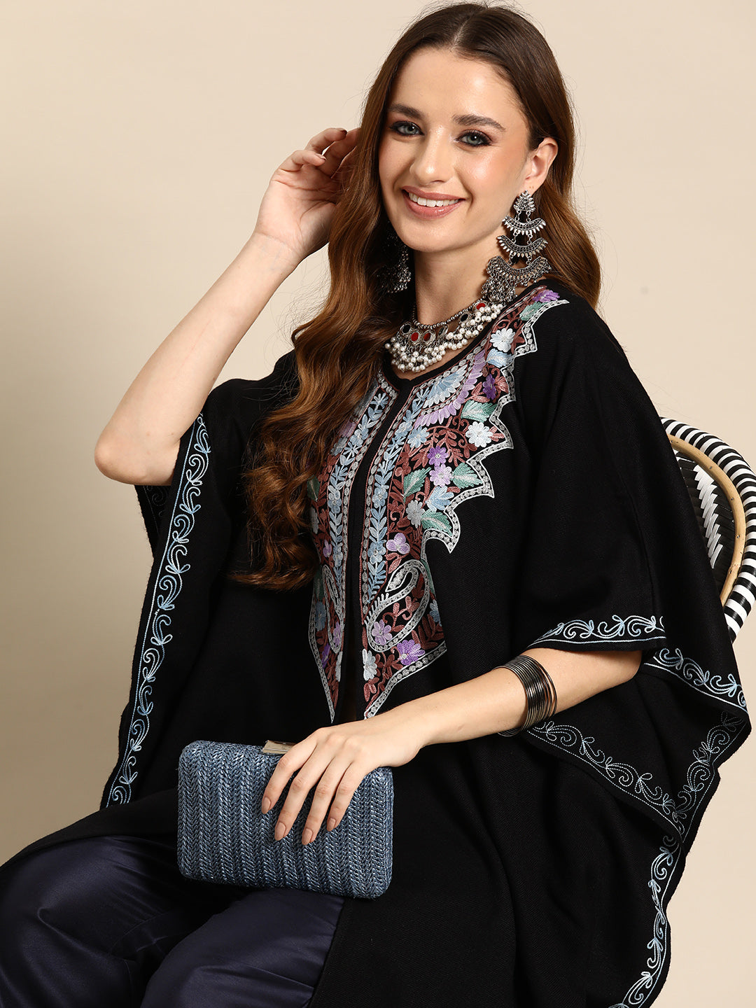 Gulmarg Kashmiri Embroidery Pheran