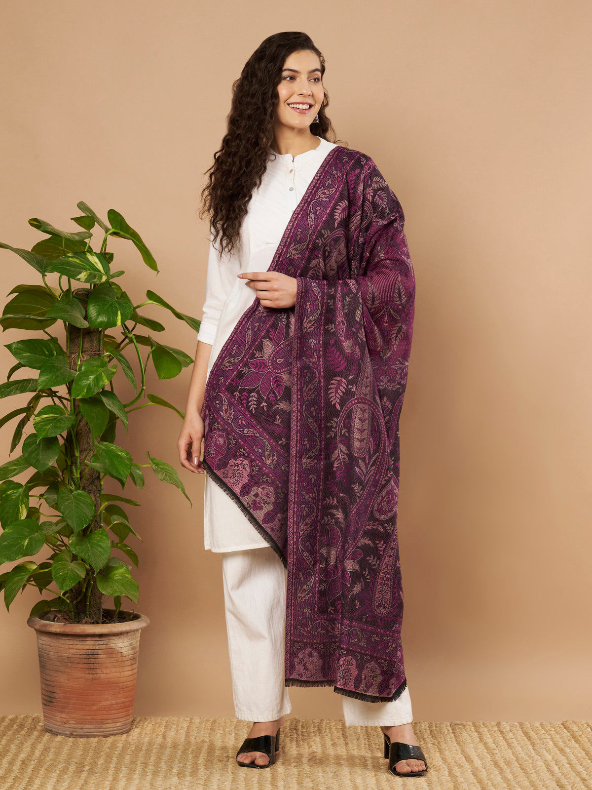 Kusum Purple Black Jamawar Stole
