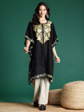 Freesize kaftan with floral embroidery and flared sleeves