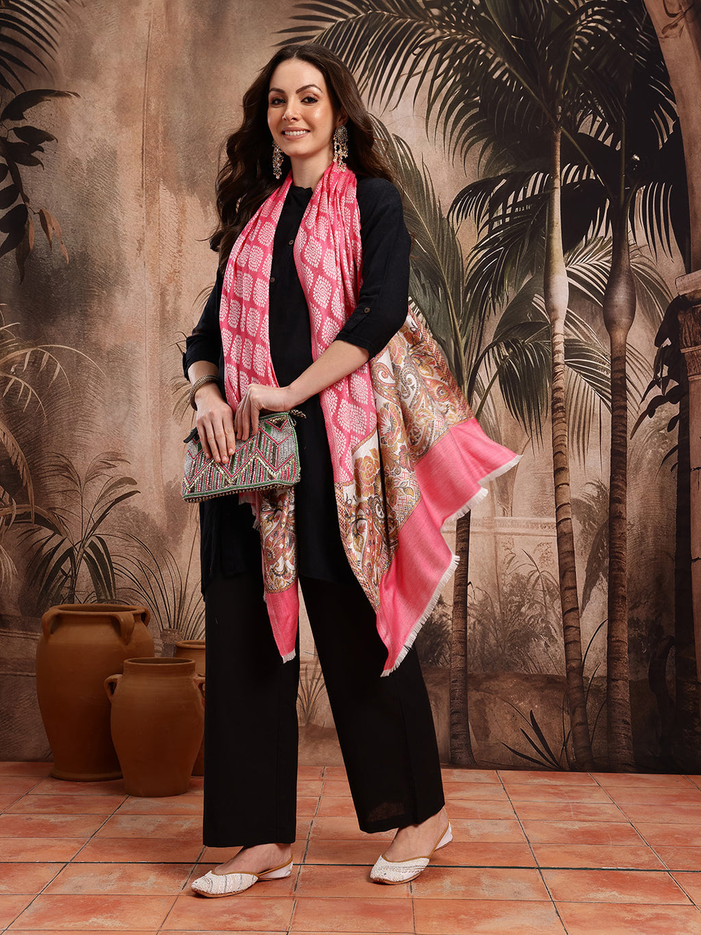 Women Pink Floral Woven Design Stole