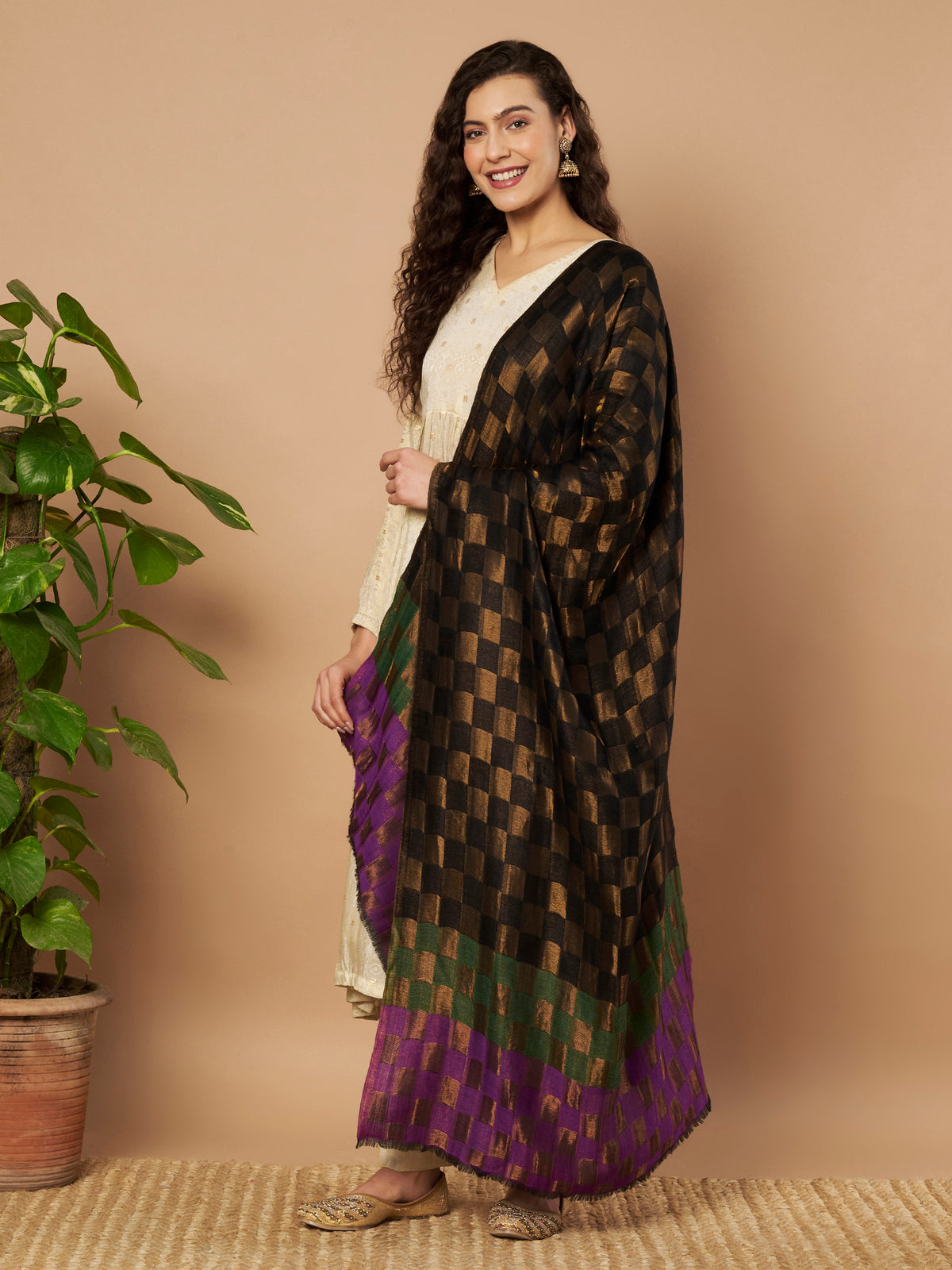 Zari Geometric Reversible Stole