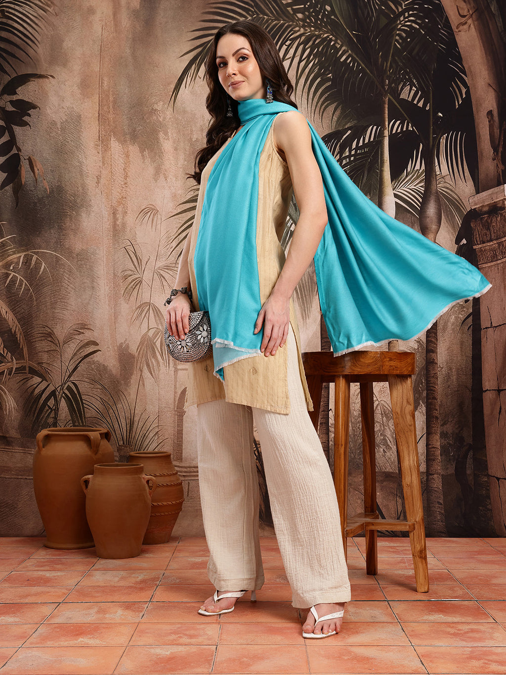 Women Ferozi Solid Reversible Stole