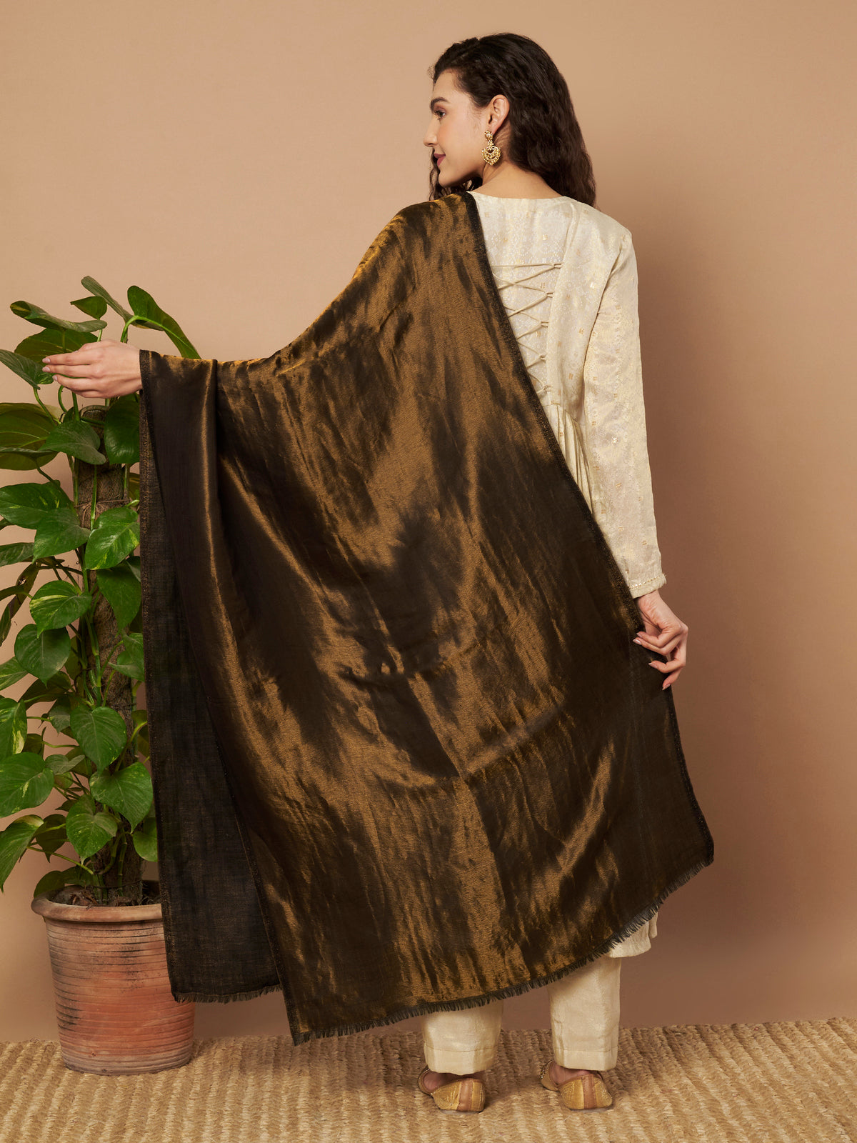Zari Reversible Stole - Black