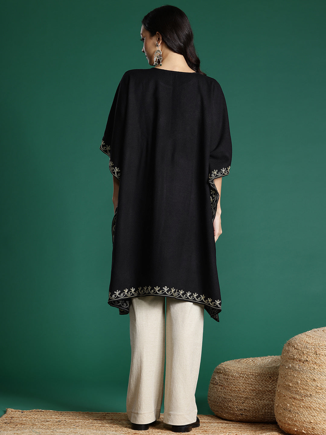 Riwaayat Kashmiri Embroidery Pheran