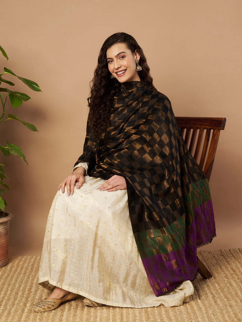 Zari Geometric Reversible Stole