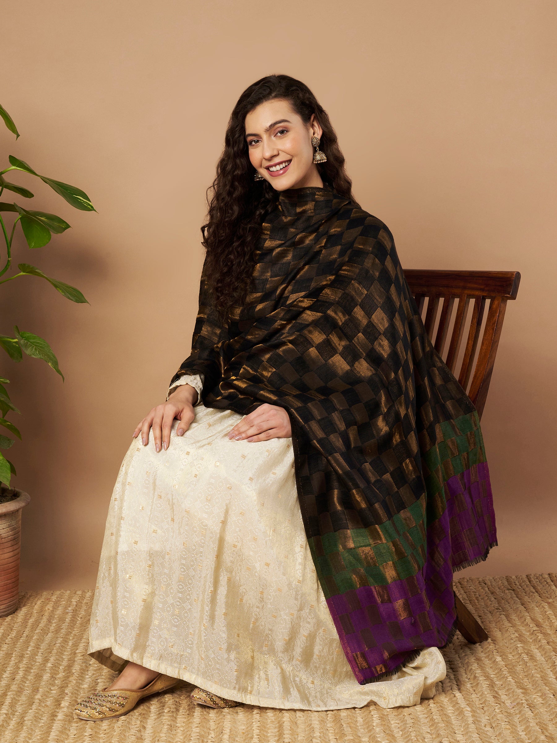 Zari Geometric Reversible Stole