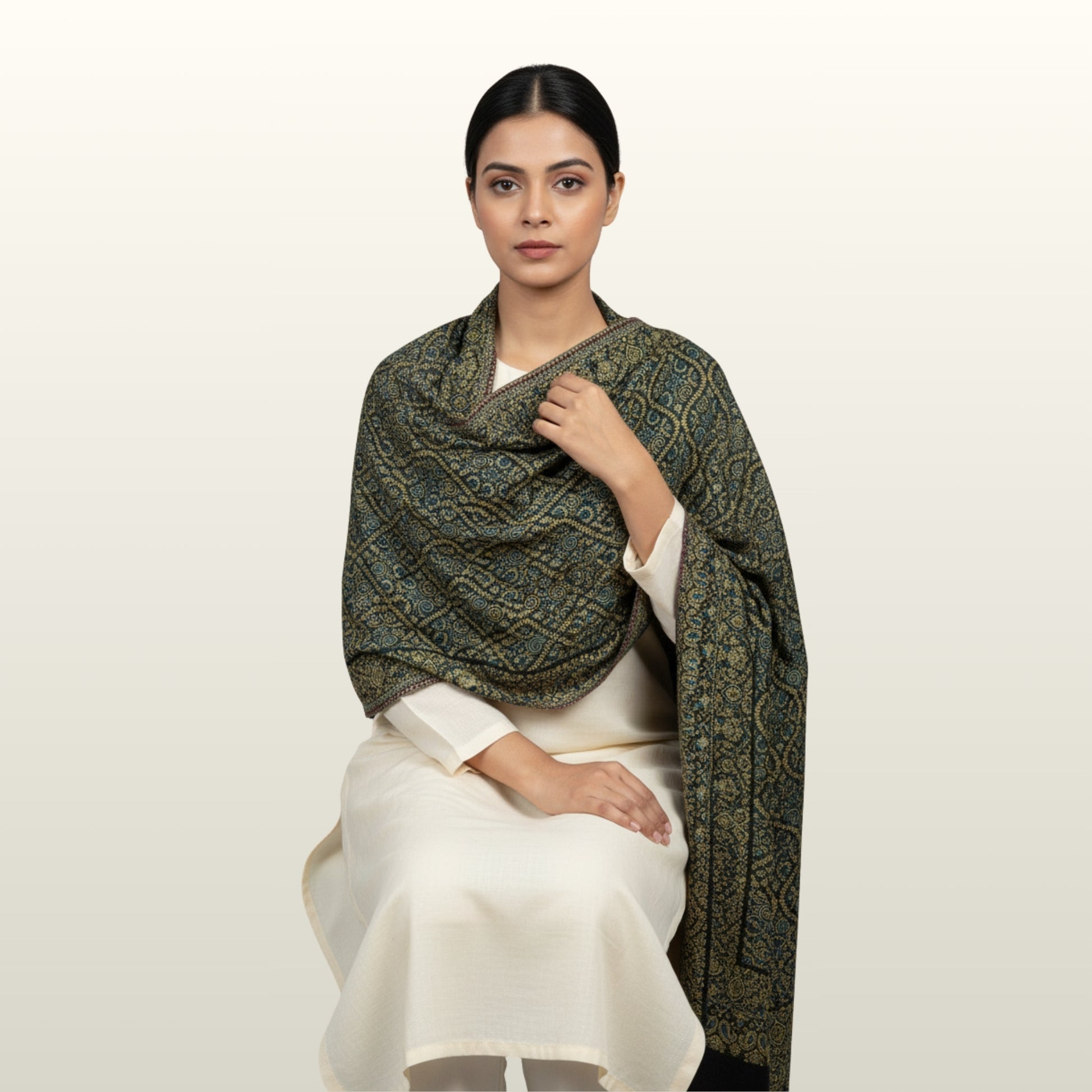 Reversible SuperWool Kaani Shawl