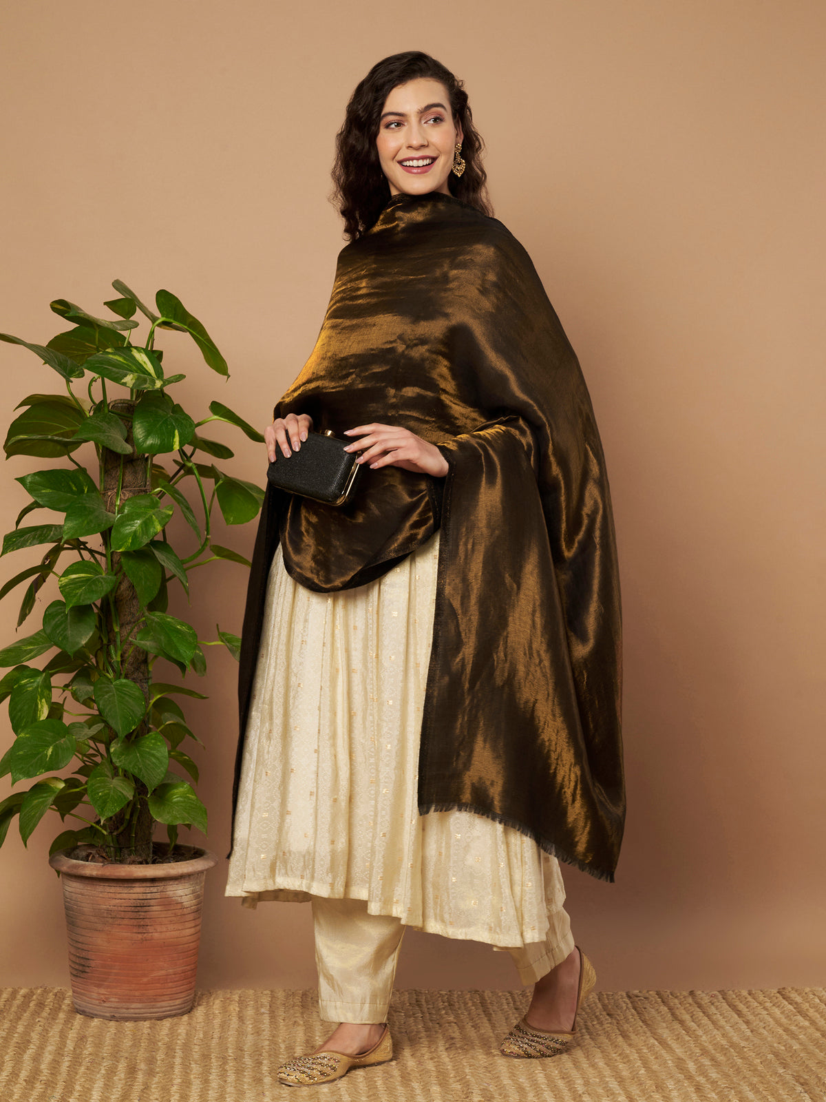 Zari Reversible Stole - Black