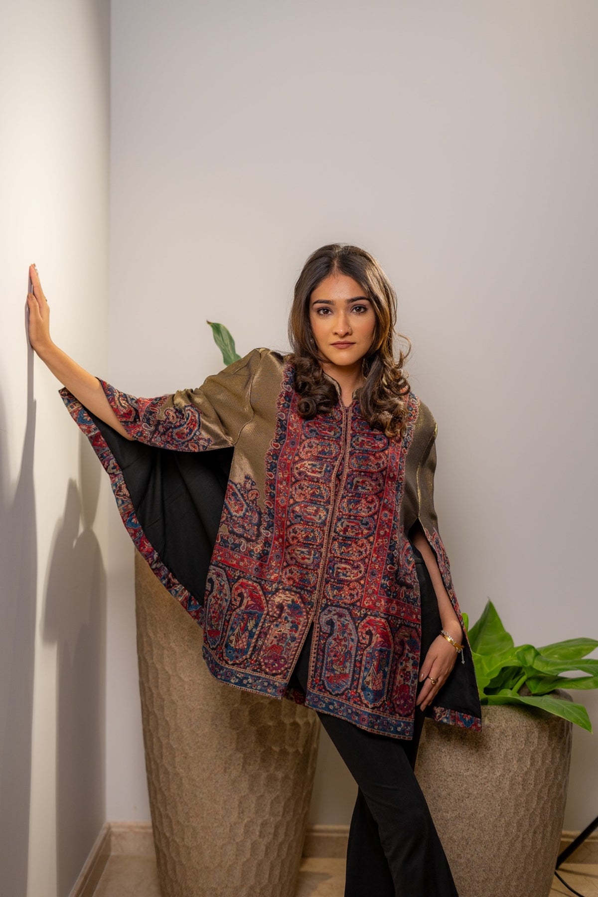 Moonlight kaani cape jacket