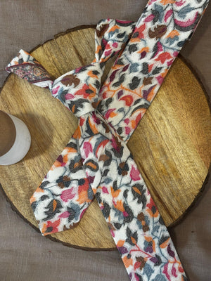 Men Woven White Kashmiri Kaani Fancy Tie