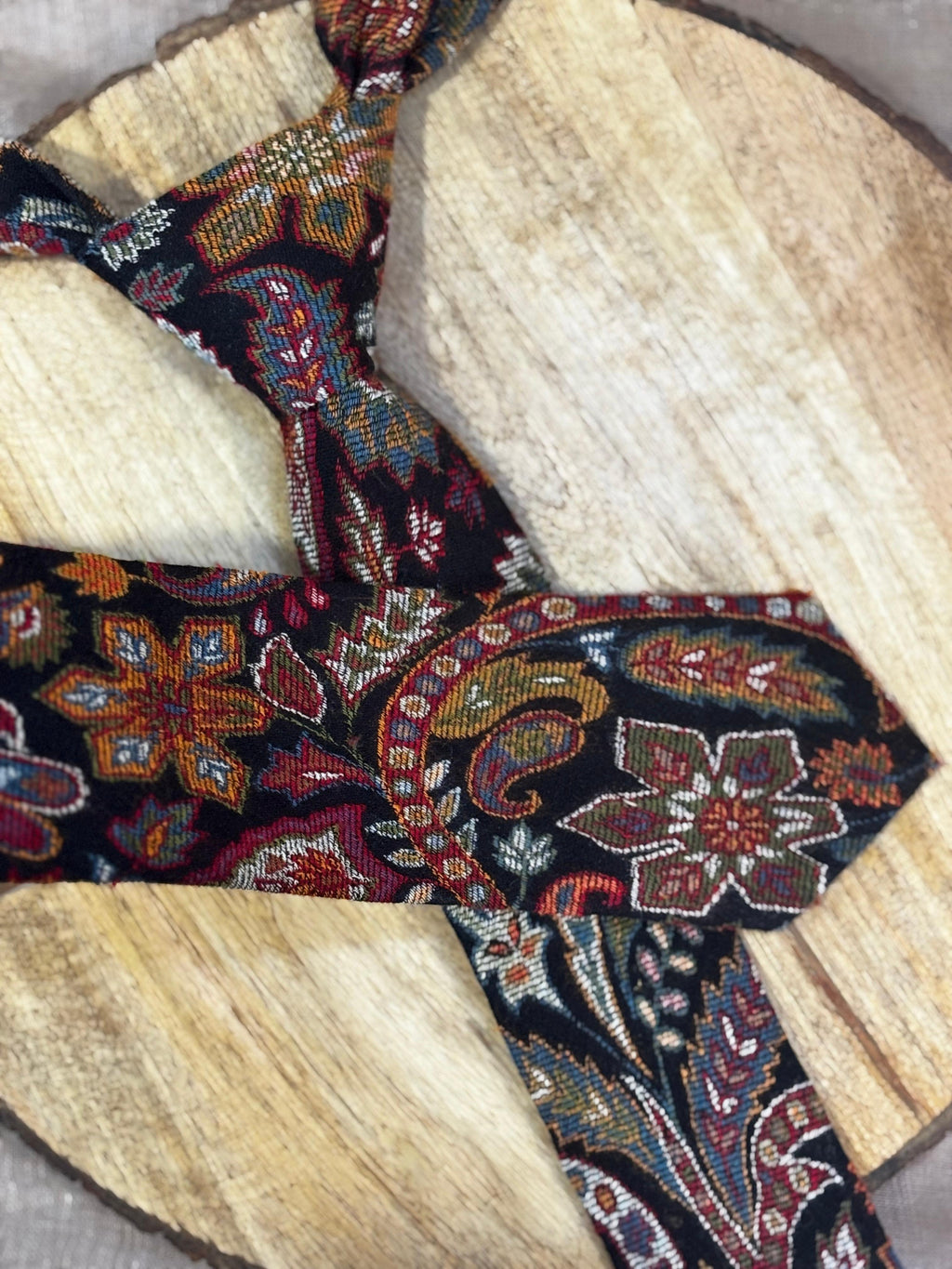 Men Kashimiri Kaani Broad Tie