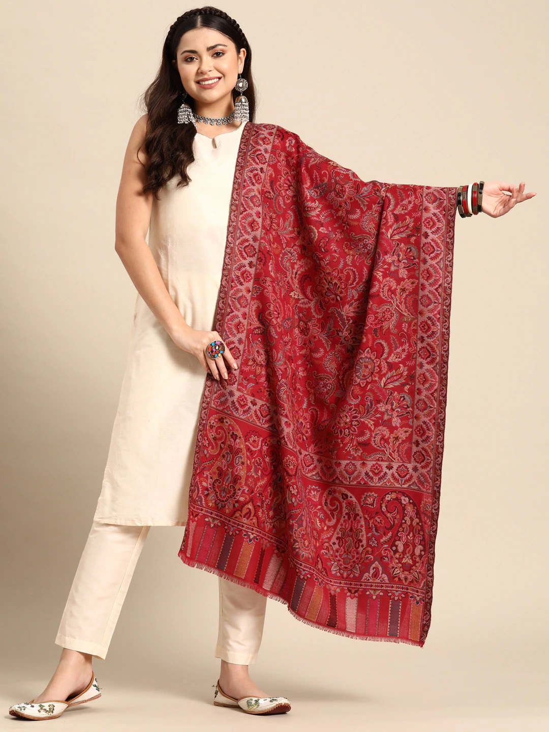 Chitra Kaani Stole