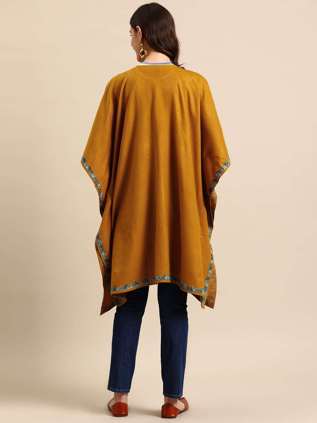 Sonmarg Kashmiri Embroidery Pheran