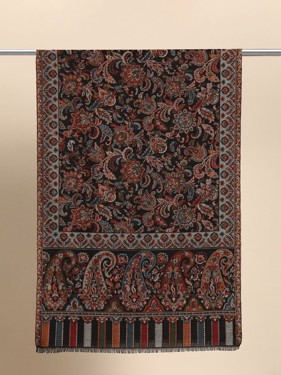 Chitra Kaani Stole
